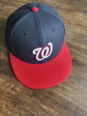 Washington Nationals New Era 59FIFTY Navy and Red Fitted Baseball Cap 7 1/8